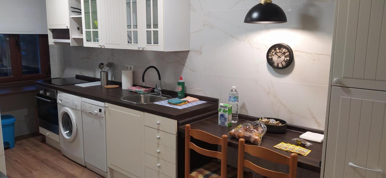Piso Navas 2 Apartment Navas de San Antonio ภายนอก รูปภาพ